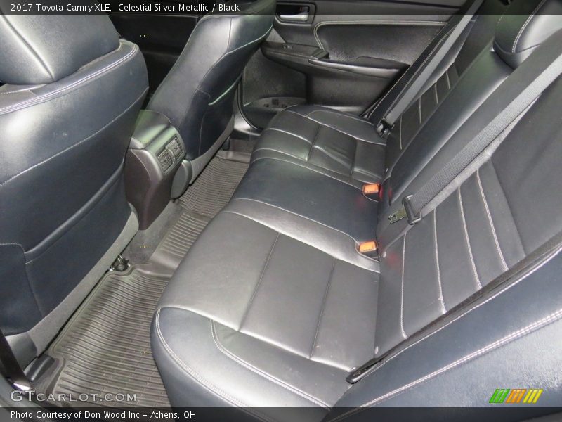 Celestial Silver Metallic / Black 2017 Toyota Camry XLE