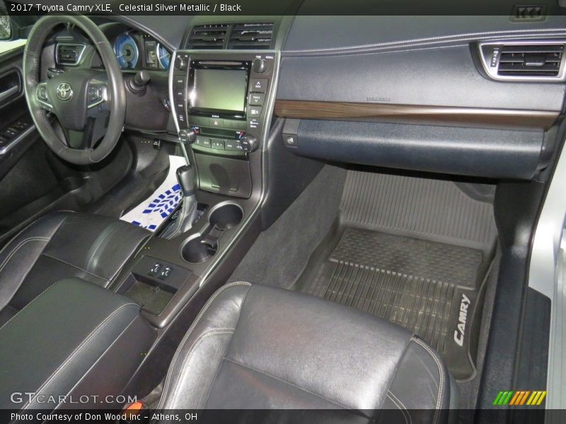 Celestial Silver Metallic / Black 2017 Toyota Camry XLE