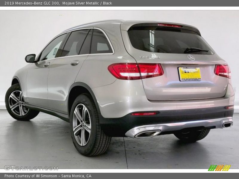 Mojave Silver Metallic / Black 2019 Mercedes-Benz GLC 300