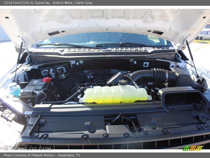 Oxford White / Earth Gray 2019 Ford F150 XL SuperCab