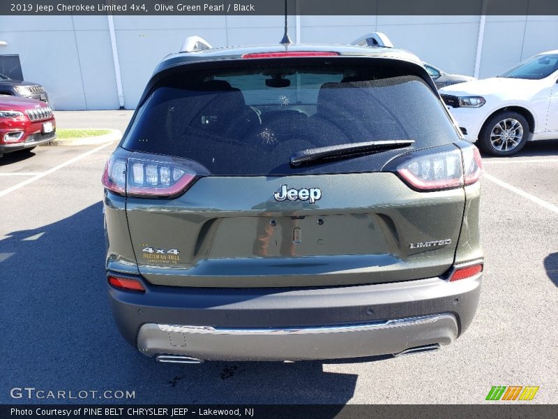 Olive Green Pearl / Black 2019 Jeep Cherokee Limited 4x4