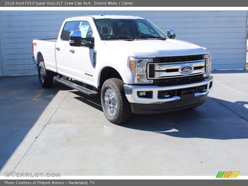Oxford White / Camel 2019 Ford F350 Super Duty XLT Crew Cab 4x4