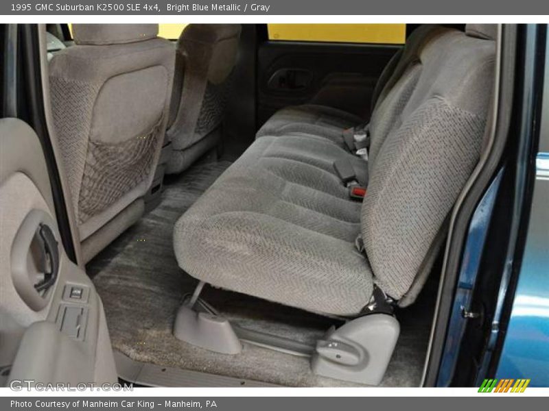 Bright Blue Metallic / Gray 1995 GMC Suburban K2500 SLE 4x4