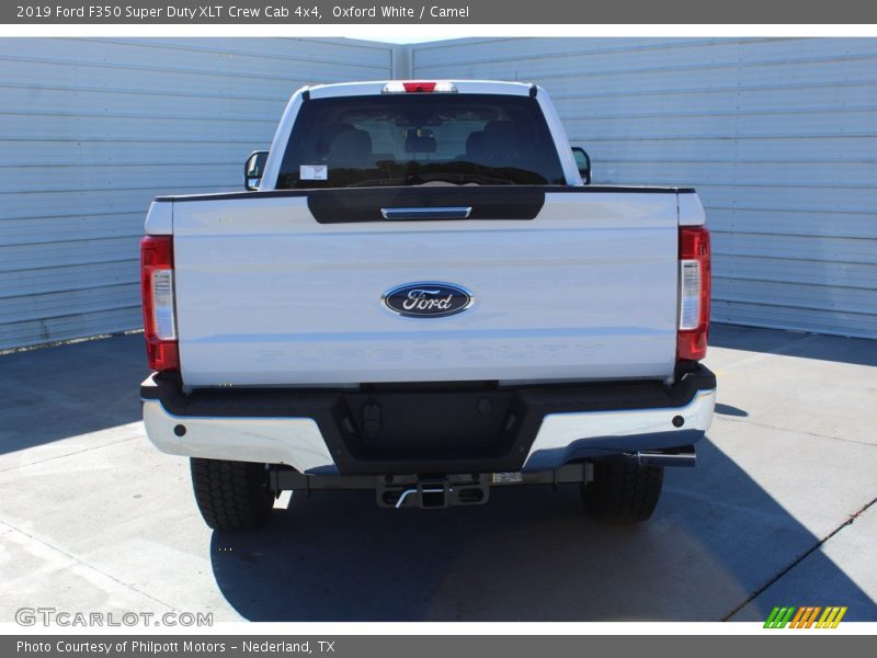 Oxford White / Camel 2019 Ford F350 Super Duty XLT Crew Cab 4x4