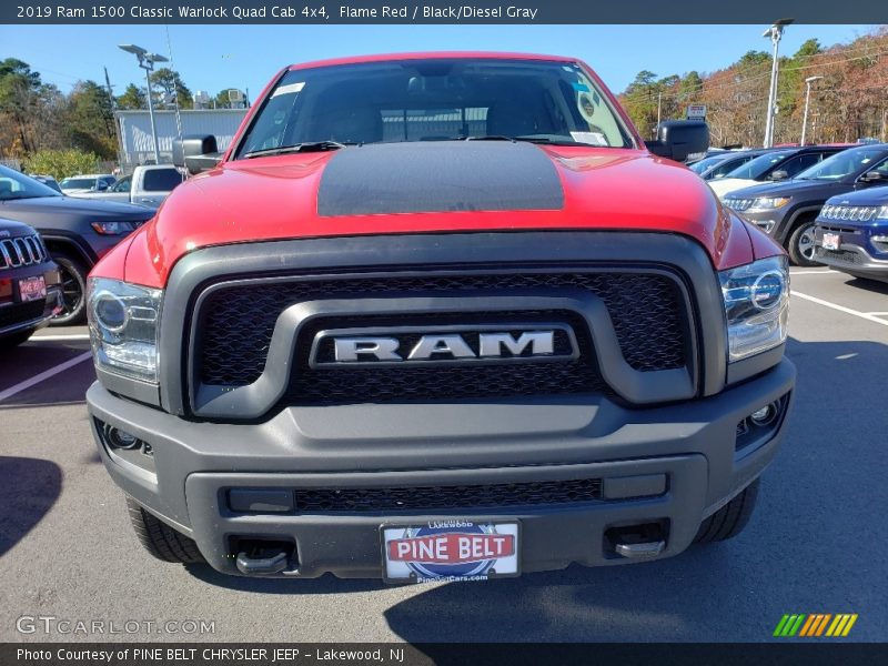 Flame Red / Black/Diesel Gray 2019 Ram 1500 Classic Warlock Quad Cab 4x4