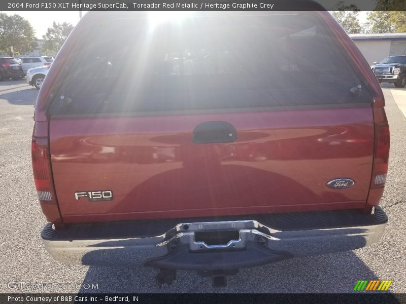 Toreador Red Metallic / Heritage Graphite Grey 2004 Ford F150 XLT Heritage SuperCab