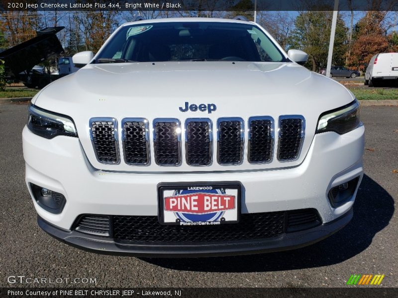 Bright White / Black 2020 Jeep Cherokee Latitude Plus 4x4