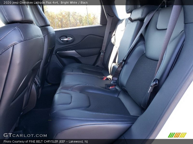 Bright White / Black 2020 Jeep Cherokee Latitude Plus 4x4