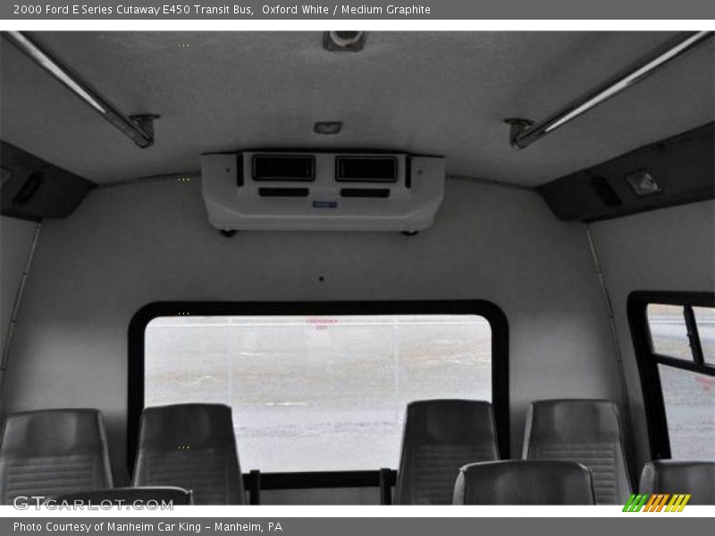 Oxford White / Medium Graphite 2000 Ford E Series Cutaway E450 Transit Bus