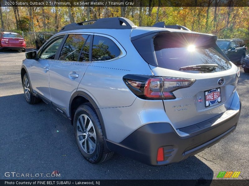 Ice Silver Metallic / Titanium Gray 2020 Subaru Outback 2.5i Premium