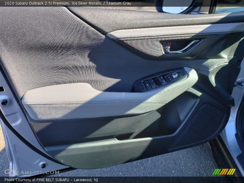 Ice Silver Metallic / Titanium Gray 2020 Subaru Outback 2.5i Premium
