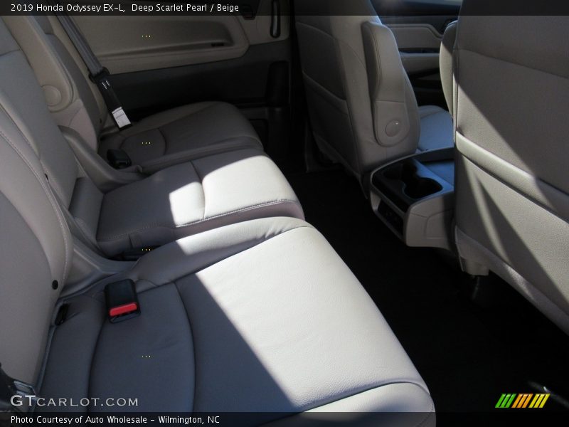 Deep Scarlet Pearl / Beige 2019 Honda Odyssey EX-L