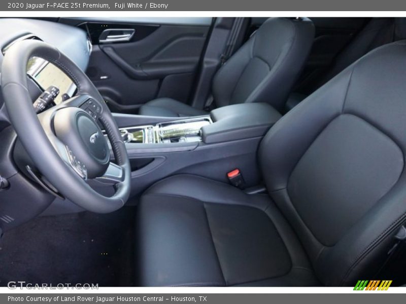 Fuji White / Ebony 2020 Jaguar F-PACE 25t Premium