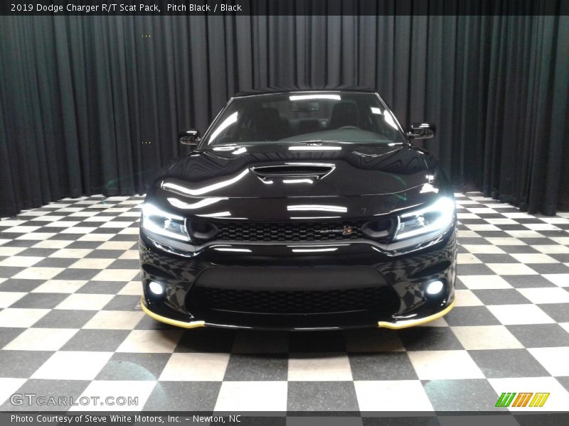 Pitch Black / Black 2019 Dodge Charger R/T Scat Pack