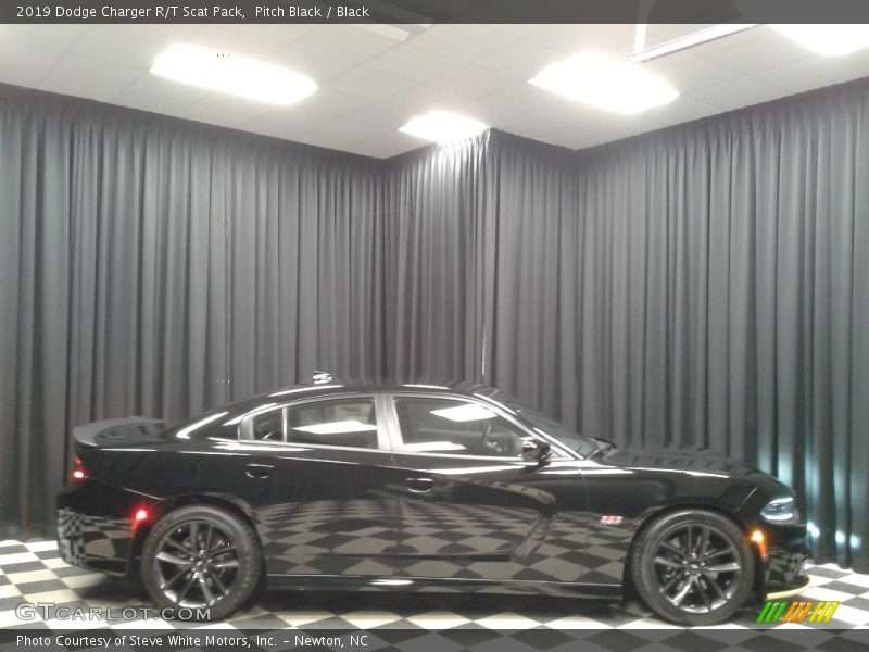 Pitch Black / Black 2019 Dodge Charger R/T Scat Pack