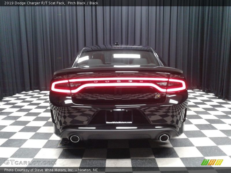 Pitch Black / Black 2019 Dodge Charger R/T Scat Pack