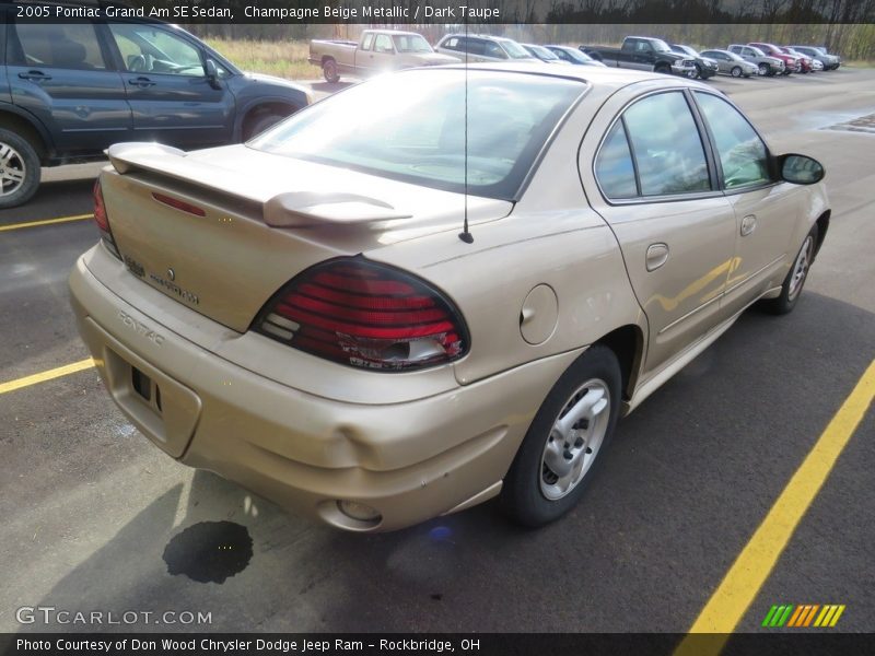 Champagne Beige Metallic / Dark Taupe 2005 Pontiac Grand Am SE Sedan