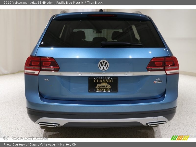 Pacific Blue Metallic / Titan Black 2019 Volkswagen Atlas SE 4Motion