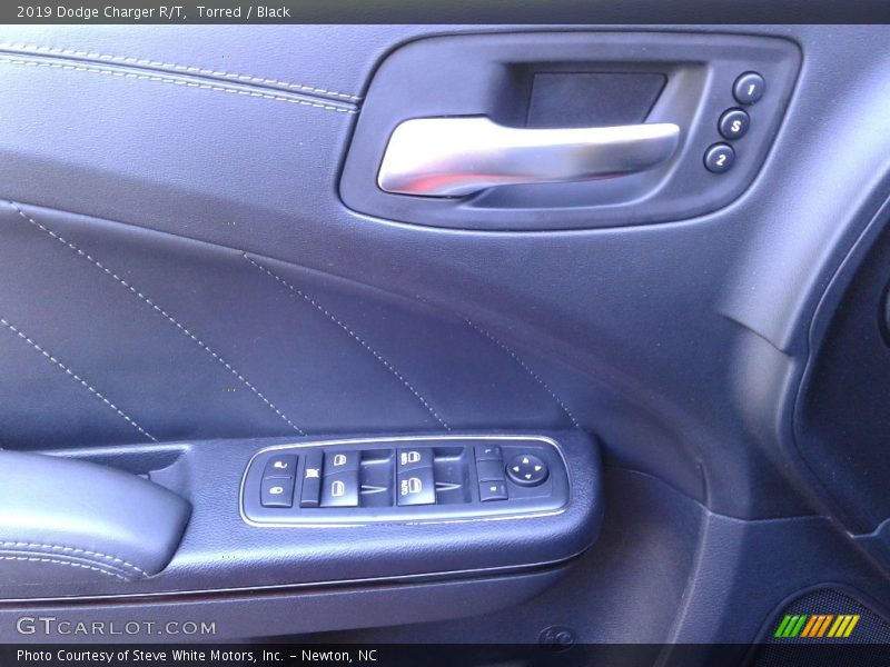 Torred / Black 2019 Dodge Charger R/T