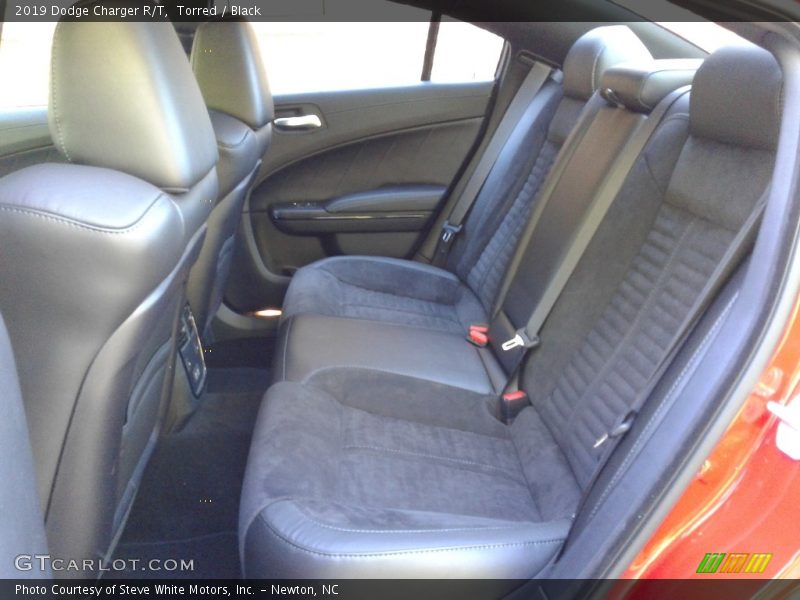 Torred / Black 2019 Dodge Charger R/T