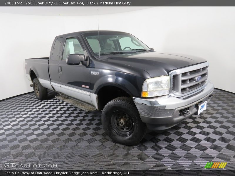 Black / Medium Flint Grey 2003 Ford F250 Super Duty XL SuperCab 4x4