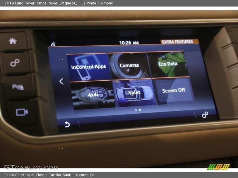 Fuji White / Almond 2019 Land Rover Range Rover Evoque SE