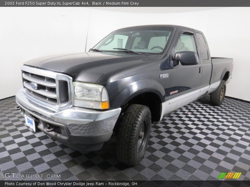 Black / Medium Flint Grey 2003 Ford F250 Super Duty XL SuperCab 4x4