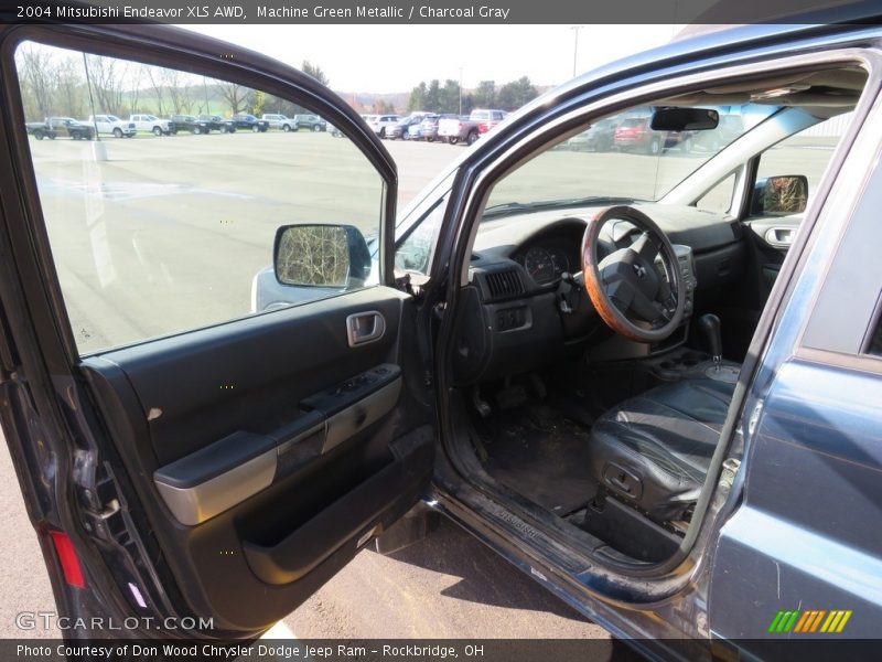 Machine Green Metallic / Charcoal Gray 2004 Mitsubishi Endeavor XLS AWD