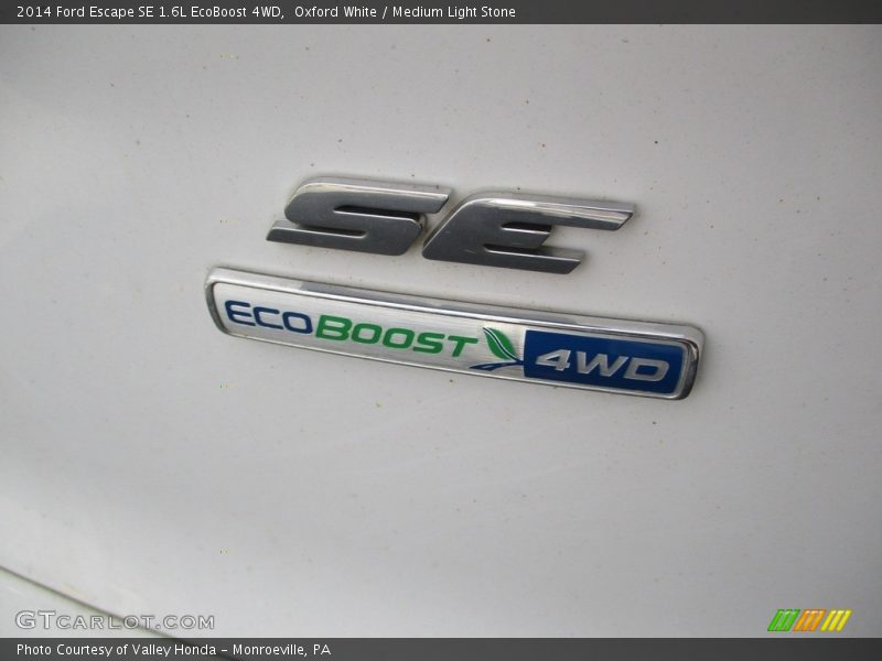 Oxford White / Medium Light Stone 2014 Ford Escape SE 1.6L EcoBoost 4WD