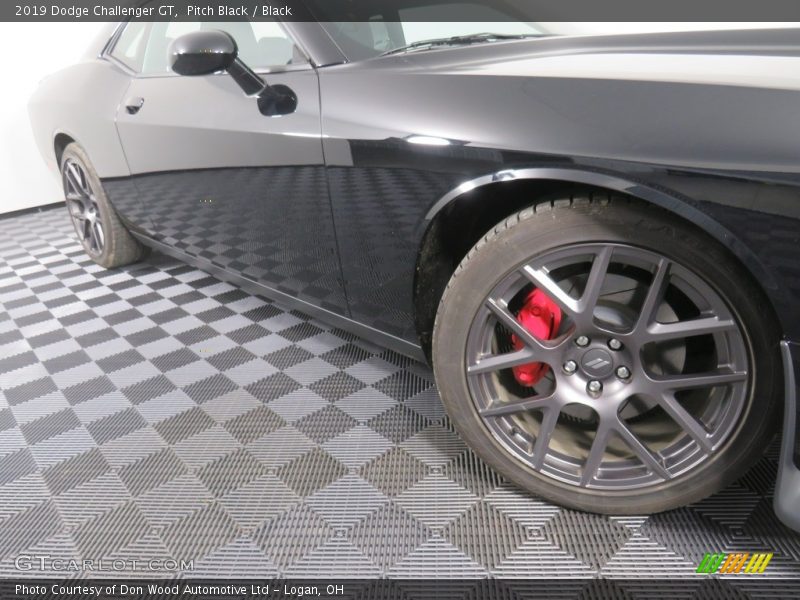 Pitch Black / Black 2019 Dodge Challenger GT