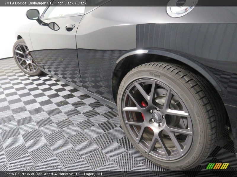 Pitch Black / Black 2019 Dodge Challenger GT