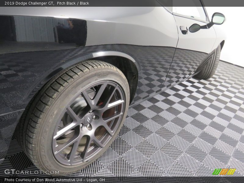 Pitch Black / Black 2019 Dodge Challenger GT