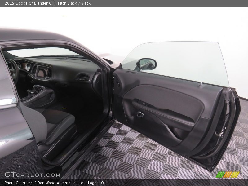 Pitch Black / Black 2019 Dodge Challenger GT