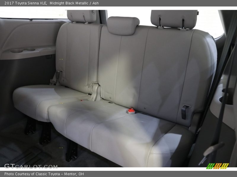 Midnight Black Metallic / Ash 2017 Toyota Sienna XLE