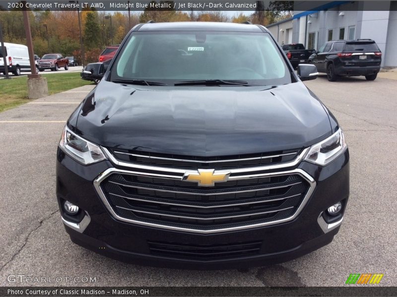 Midnight Blue Metallic / Jet Black/­Dark Galvanized 2020 Chevrolet Traverse LT AWD