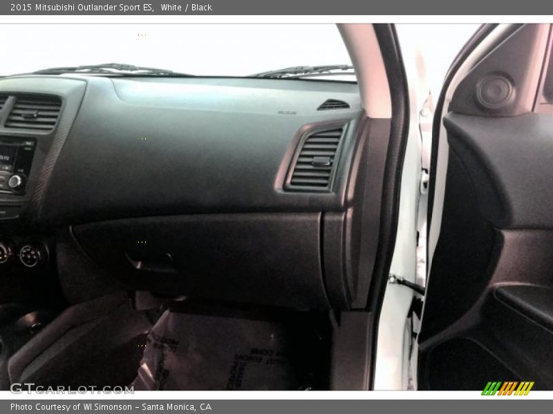 White / Black 2015 Mitsubishi Outlander Sport ES