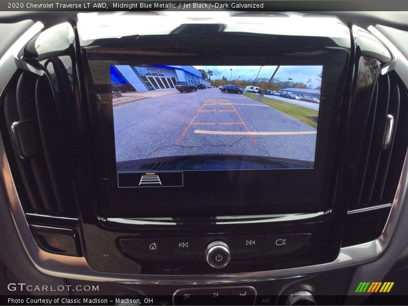 Midnight Blue Metallic / Jet Black/­Dark Galvanized 2020 Chevrolet Traverse LT AWD