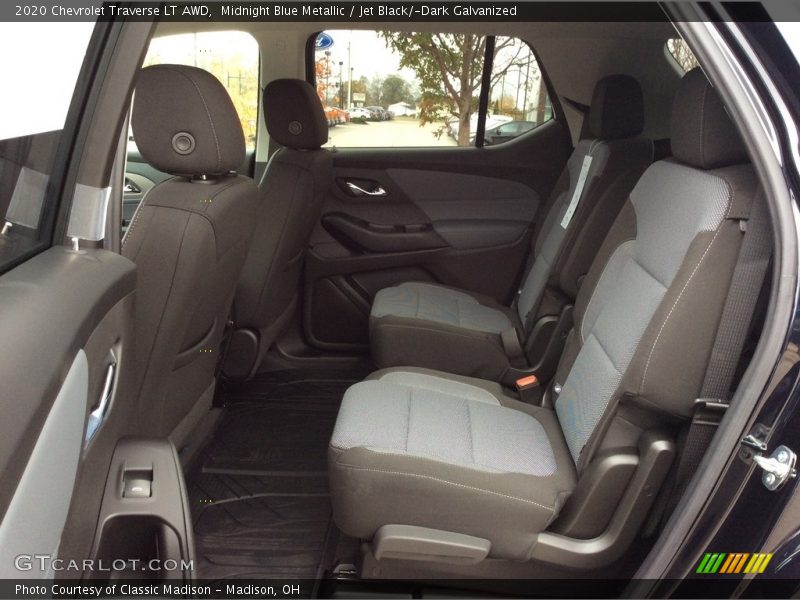 Midnight Blue Metallic / Jet Black/­Dark Galvanized 2020 Chevrolet Traverse LT AWD