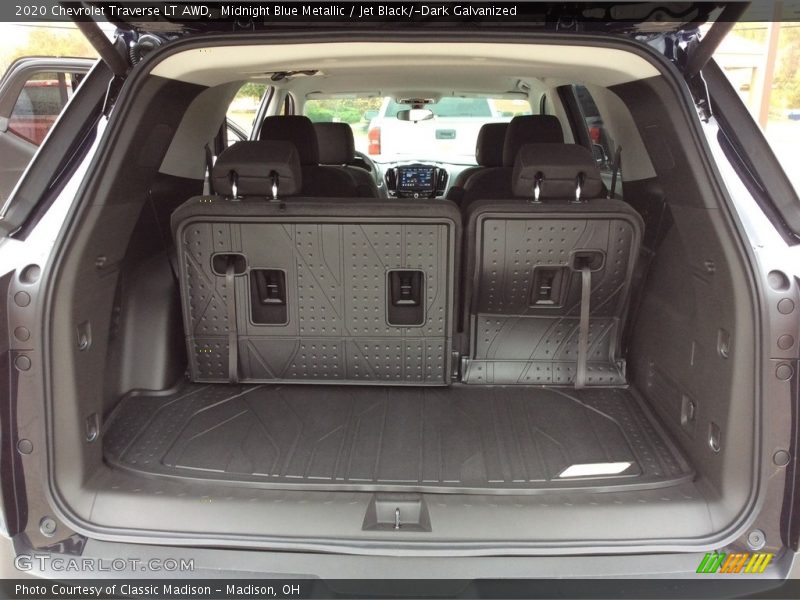 Midnight Blue Metallic / Jet Black/­Dark Galvanized 2020 Chevrolet Traverse LT AWD