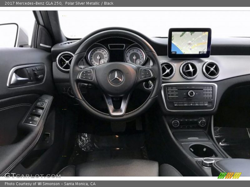 Polar Silver Metallic / Black 2017 Mercedes-Benz GLA 250