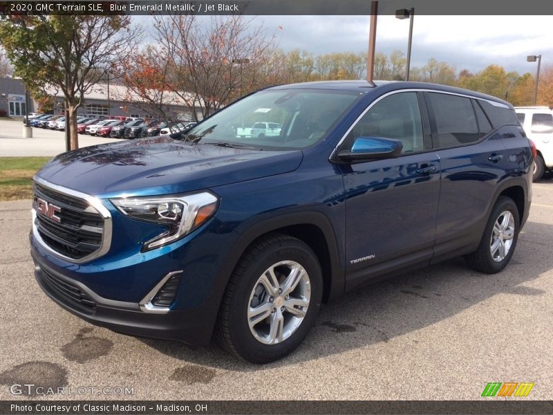 Blue Emerald Metallic / Jet Black 2020 GMC Terrain SLE
