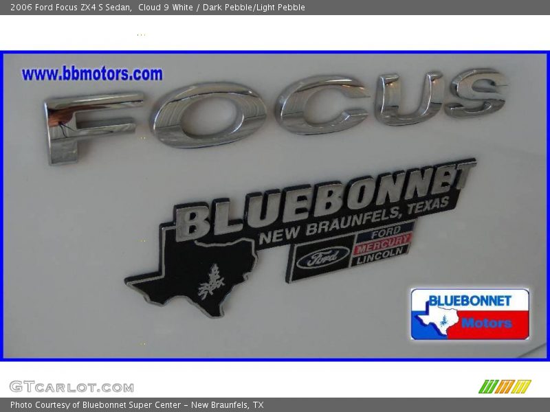 Cloud 9 White / Dark Pebble/Light Pebble 2006 Ford Focus ZX4 S Sedan