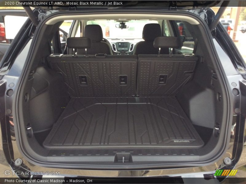 Mosaic Black Metallic / Jet Black 2020 Chevrolet Equinox LT AWD