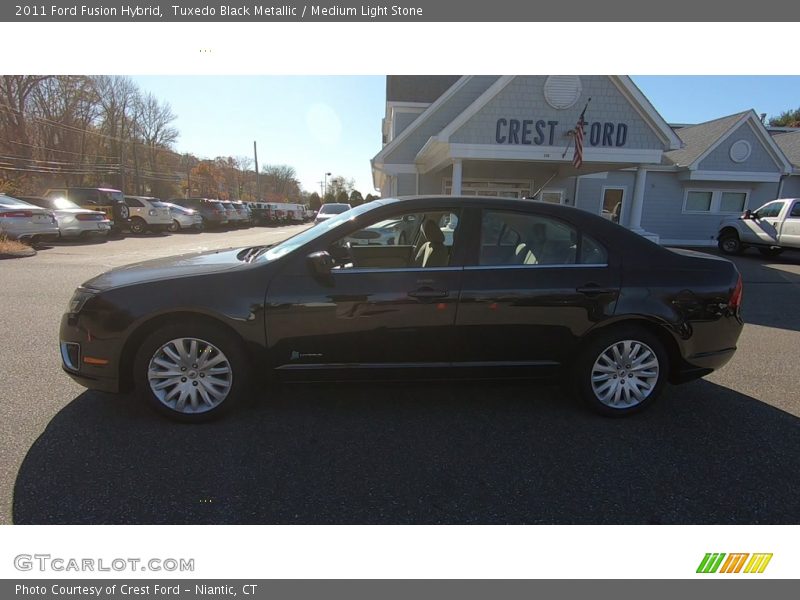 Tuxedo Black Metallic / Medium Light Stone 2011 Ford Fusion Hybrid