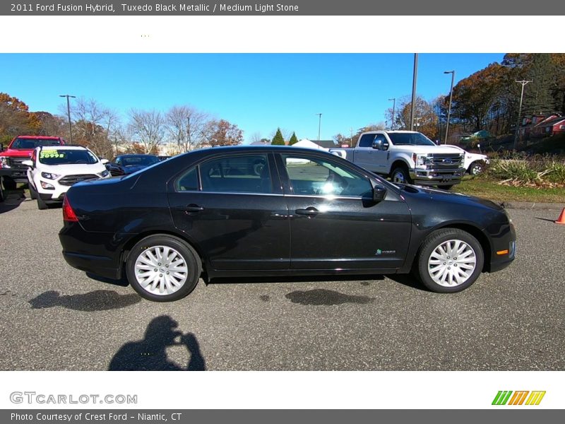 Tuxedo Black Metallic / Medium Light Stone 2011 Ford Fusion Hybrid