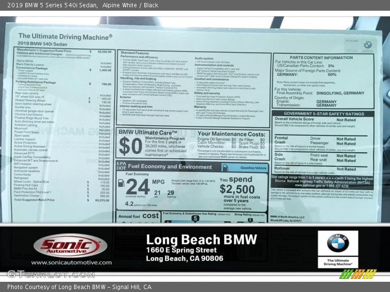 Alpine White / Black 2019 BMW 5 Series 540i Sedan