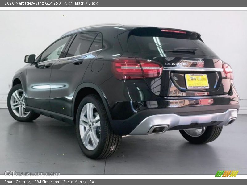 Night Black / Black 2020 Mercedes-Benz GLA 250