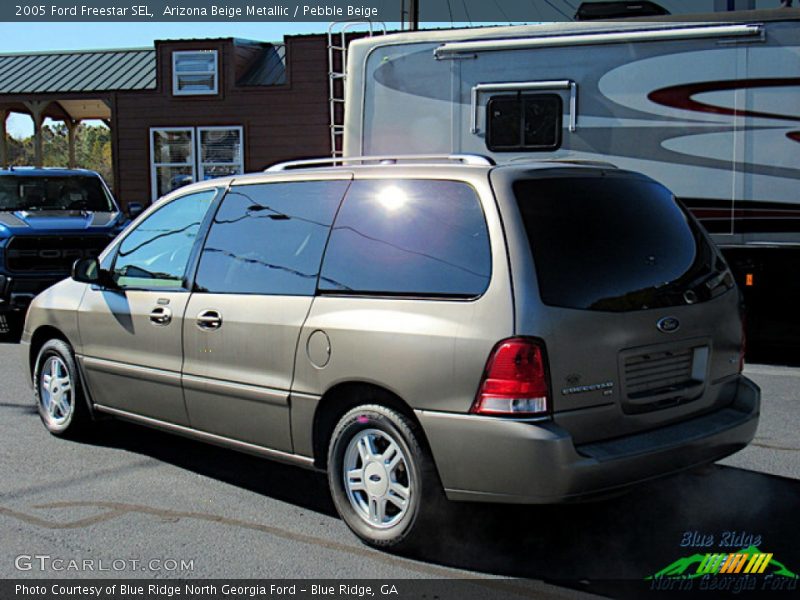 Arizona Beige Metallic / Pebble Beige 2005 Ford Freestar SEL