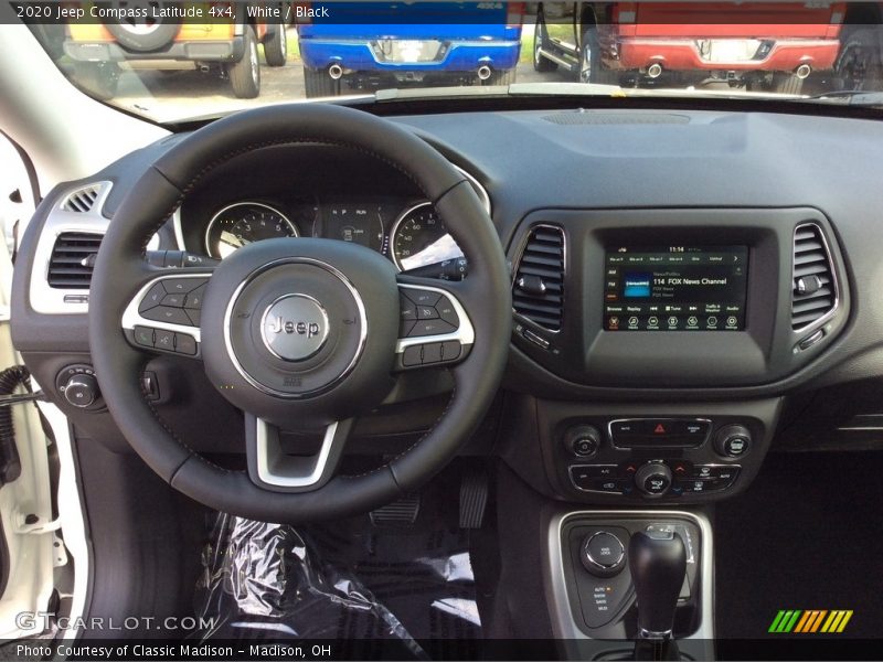 White / Black 2020 Jeep Compass Latitude 4x4