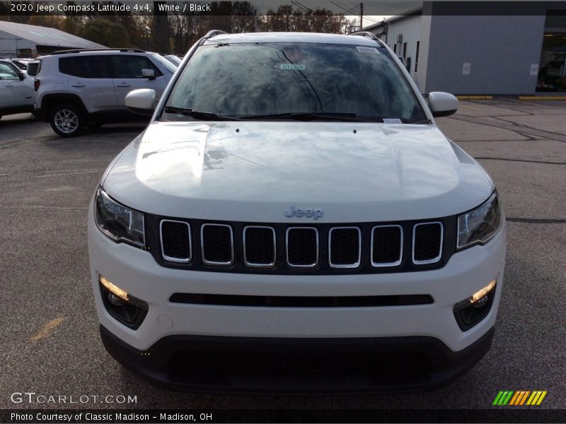 White / Black 2020 Jeep Compass Latitude 4x4
